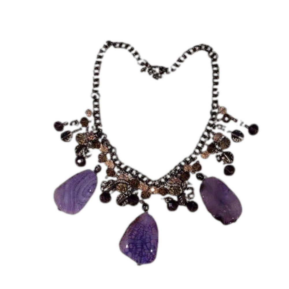 Olé necklace with 3 Amethyst agate pendants and dangled smokey beads and charms